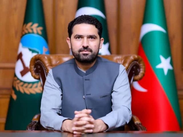 'Closed-door decisions' bleeding K-P: CM