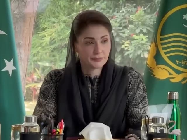 LAHORE:Punjab Chief Minister Maryam Nawaz Sharif has ordered a ban on excavation and any other kind of damage to newly constructed roads, directing departments to coordinate their work to prevent repeated digging.Presiding over a special meeting on Monday to review own-source revenue (OSR) development projects across the province, the chief minister also ordered that manholes and sewerage covers be kept level with the surface and every new road have standard roadside drainage, signage and lane markings.She also barred officials from collecting any charges from shopkeepers without prior approval and sought separate timelines for all development projects.OSR schemes in Lahore, Multan, Bahawalpur, Sahiwal, Rawalpindi and Faisalabad were approved by the chief minister