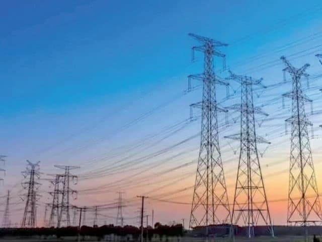 ISLAMABAD:The government has approved restructuring of three power distribution companies to transfer Rs911 billion in assets against Rs648 billion in liabilities to new buyers, but the scheme appears to violate an International Monetary Fund (IMF) condition that bars netting off arrears unless independently audited.Advisor to the Prime Minister on Privatisation Muhammad Ali said on Monday that the assets have been valued on the basis of their "market value" and the government would retain ownership of all land of the three companies.The Cabinet Committee on Privatisation (CCoP), headed by Deputy Prime Minister Ishaq Dar, approved the restructuring plan in its third attempt for Faisalabad Electric Supply Company (FESCO), Gujranwala Electric Power Company (GEPCO) and Islamabad Electric Supply Company (IESCO)