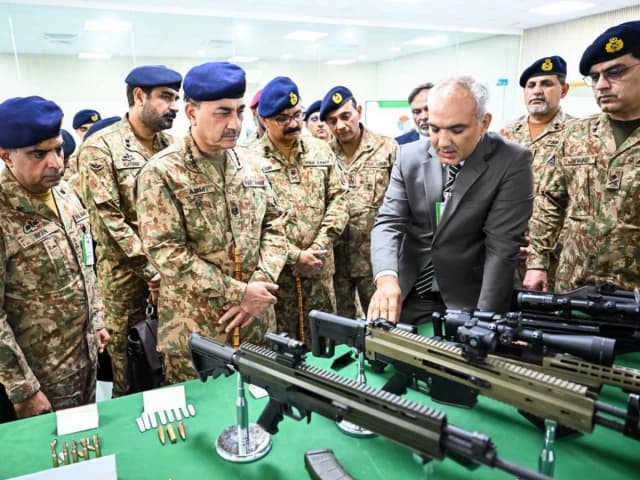 CDF Munir reviews defence production, export potential at POF in Wah: ISPR