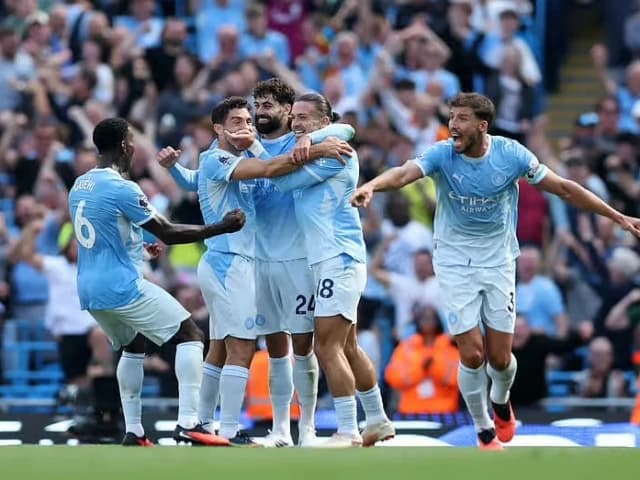 MANCHESTER:Manchester City made a winning start to life without Pep Guardiola as late goals from