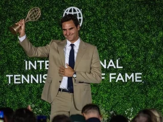 Federer inducted into tennis Hall of Fame