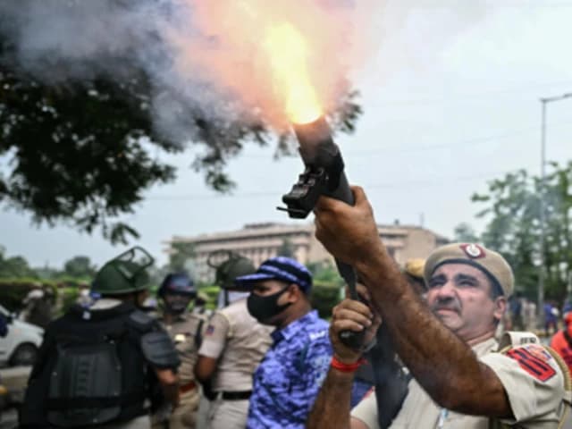 NEW DELHI:Indian police used excessive force, including electric shock devices and pellet guns