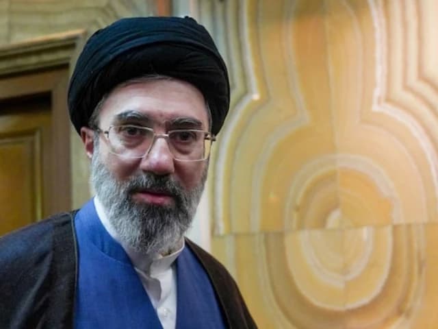 Khamenei urges Gulf to confront 'real enemy'