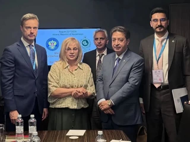 Chief Election Commissioner (CEC) Sikandar Sultan Raja held bilateral talks with his Russian