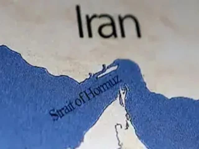 Tehran sets preconditions for Hormuz reopening