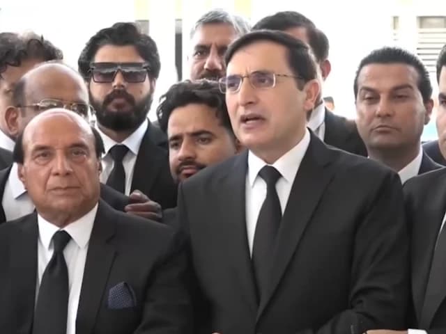 ISLAMABAD:Pakistan Tehreek-e-Insaf () Chairman Barrister Gohar Khan on Monday said party founder