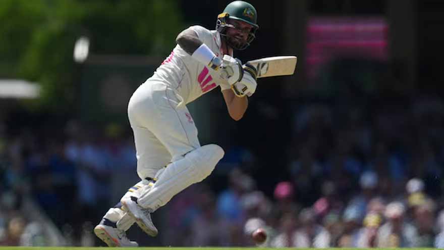 Australia recall Renshaw for second Test against Bangladesh