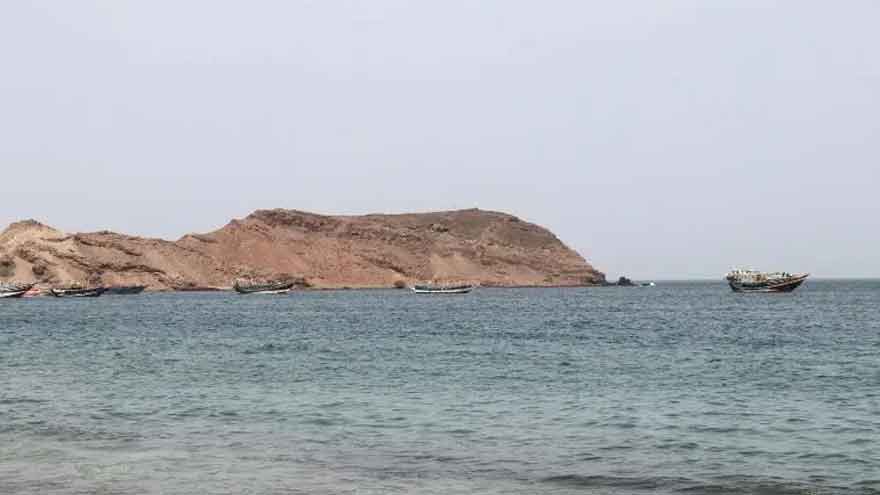 U.S. and Iran remain at impasse as Strait of Hormuz tensions escalate