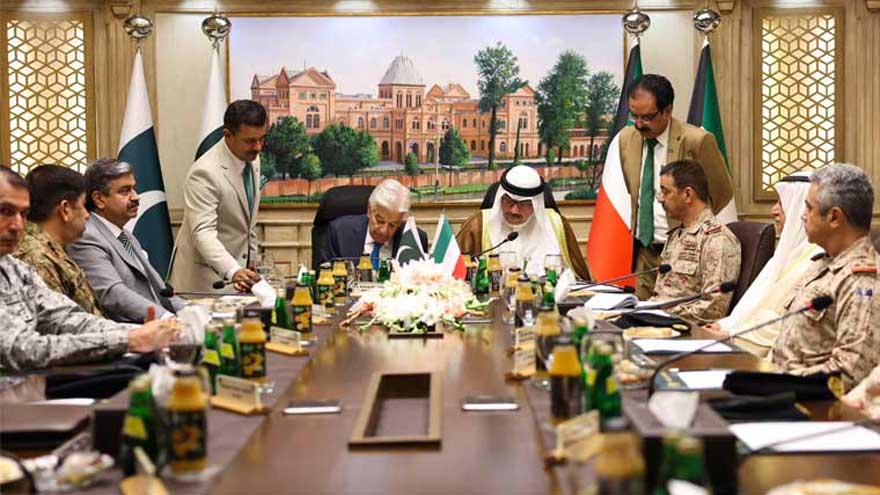 Pakistan, Kuwait sign protocol to strengthen defense cooperation