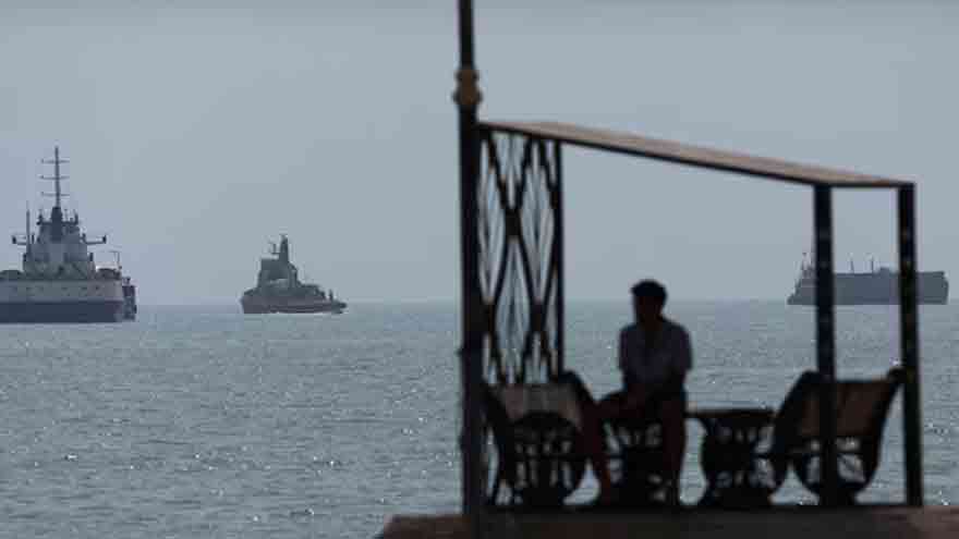 Oil jumps more than 2pc after US attack on Iran's Larak island
